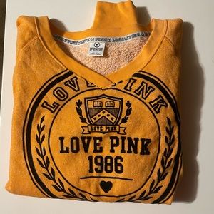 VS long sleeve sweater